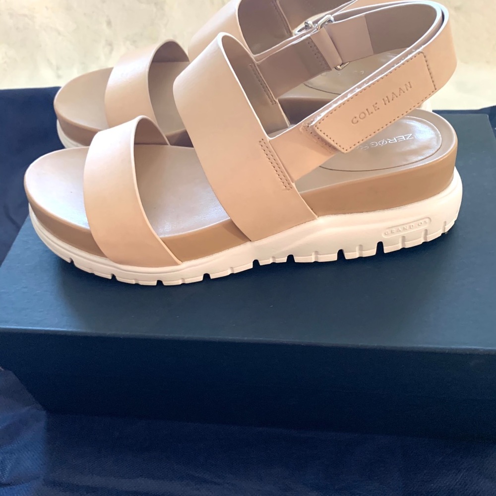 ZeroGrand Colehaan sandals in seasand color 6.5